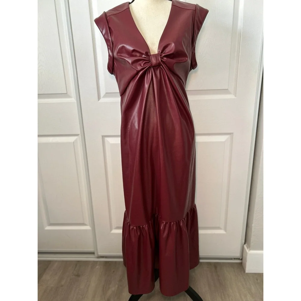 Donna Morgan‎ Faux Leather V-Neck Twist Detail Midi Dress Burgundy Size 14 - Picture 2 of 8